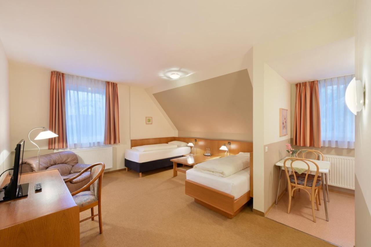 Meinhotel Hamburg Exterior photo