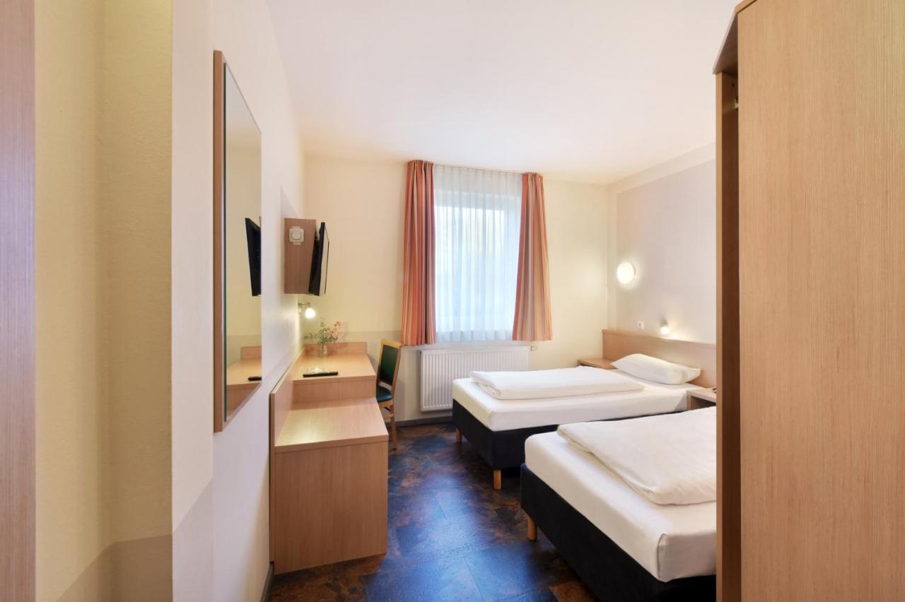 Meinhotel Hamburg Exterior photo